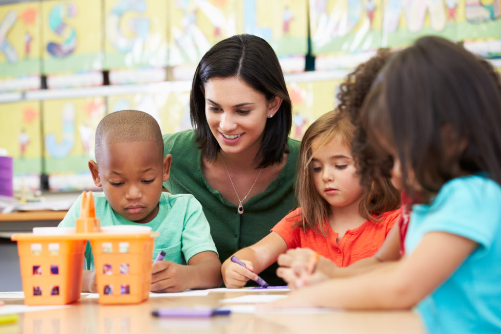 How a GPS Tracker Helps with the Back-to-School Transition