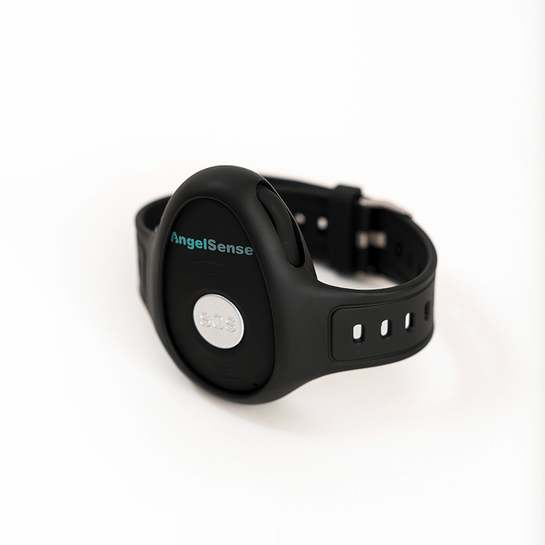 Gps tracker wearable top